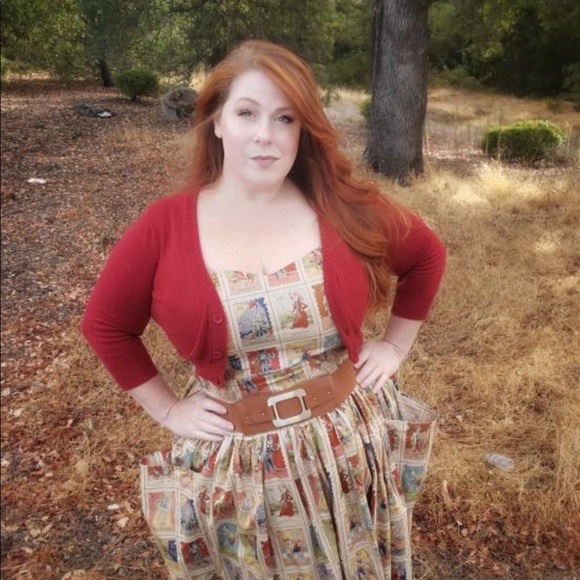 Smitten Kitten Priscilla in Return To Sender - Picture 7 of 12